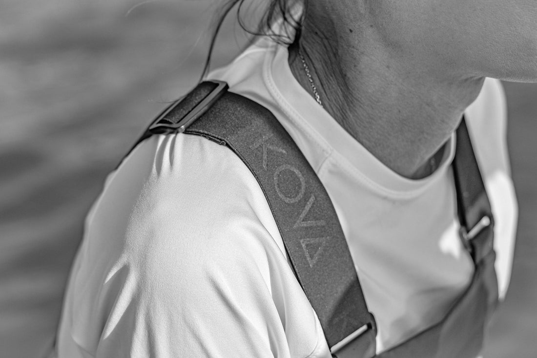 Close-up of the KOVA Bib side-entry zipper